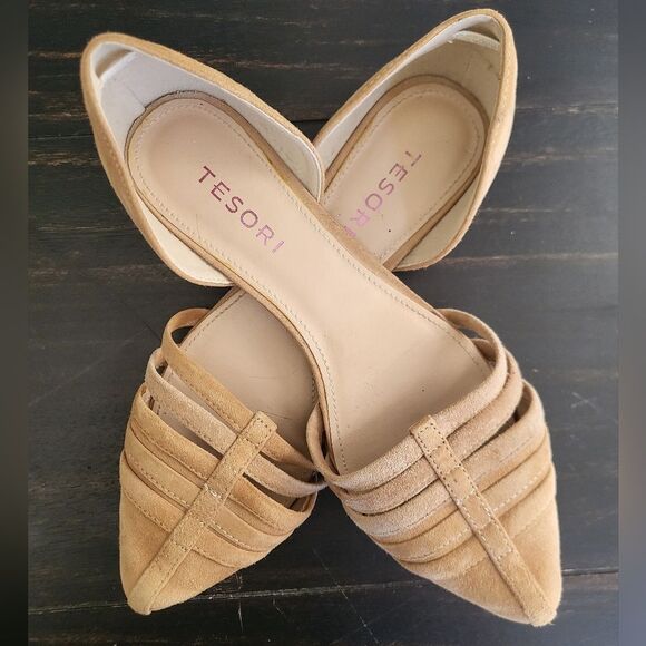 Tesori Tan Suede Leather Pointy Toe Cut Out Comfort Flats Narrow Size 6M - Picture 5 of 9